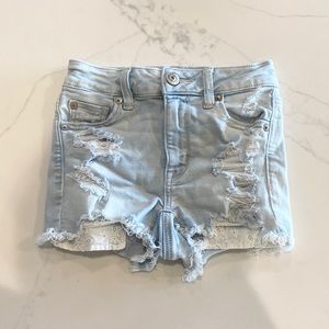 American Eagle Floral Pocket Jean Shorts Size 000